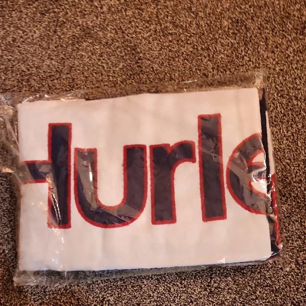 Hurley Vibrant Red and White Towel